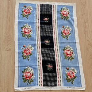 Teatowel – Cross Stitch with Roses
