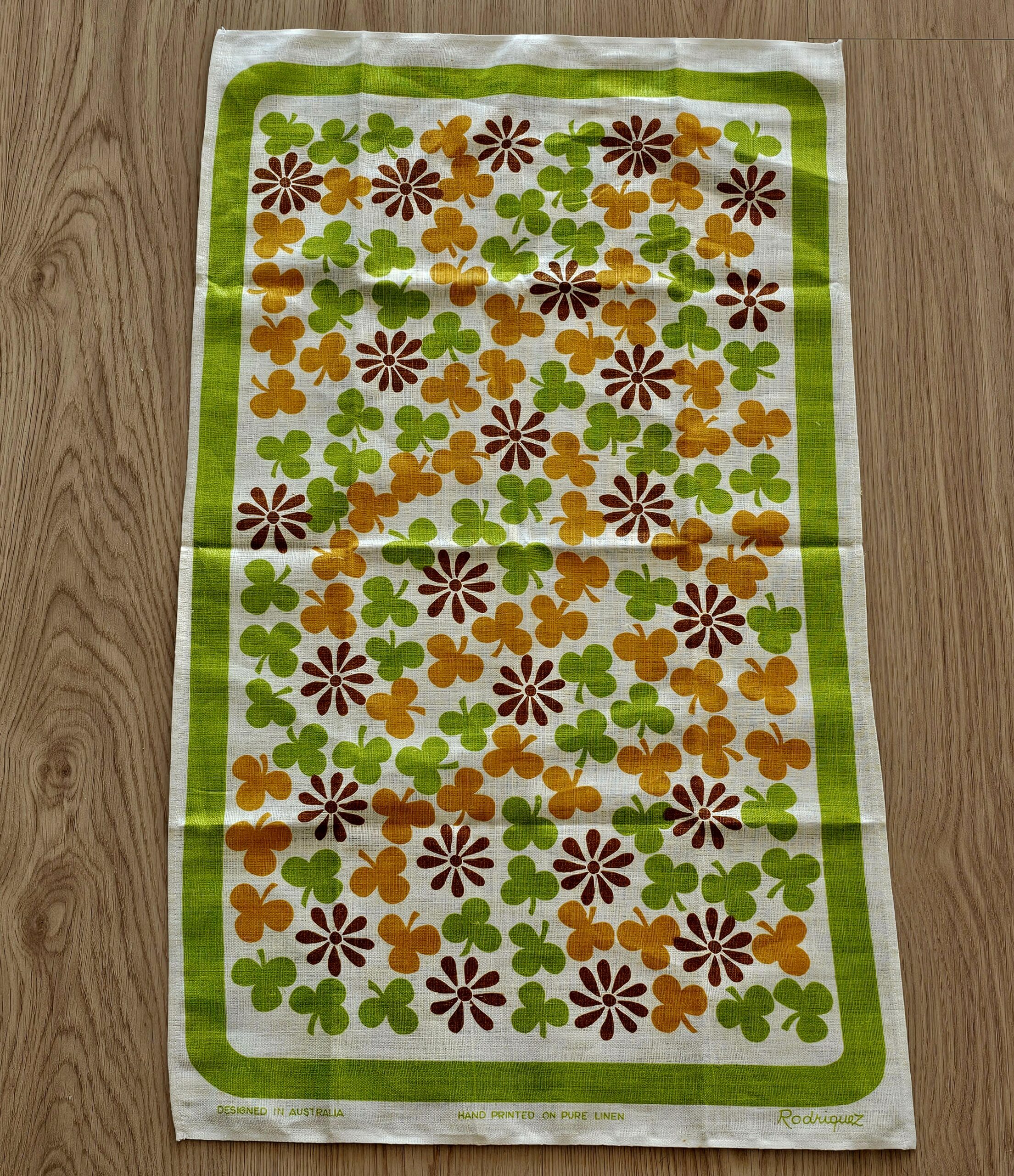 Teatowel - Clover - morpeth antique centre hunter valley region vintage tea towel linen cotton roadtrip towns villages international clover rodriquez