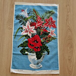 Teatowel – Lillies on Blue