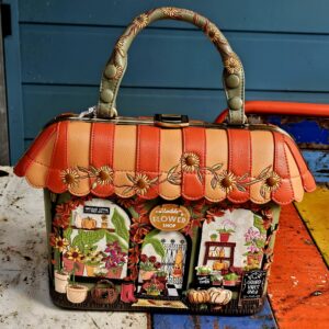 Vendula Grab Bag – Flower Shop