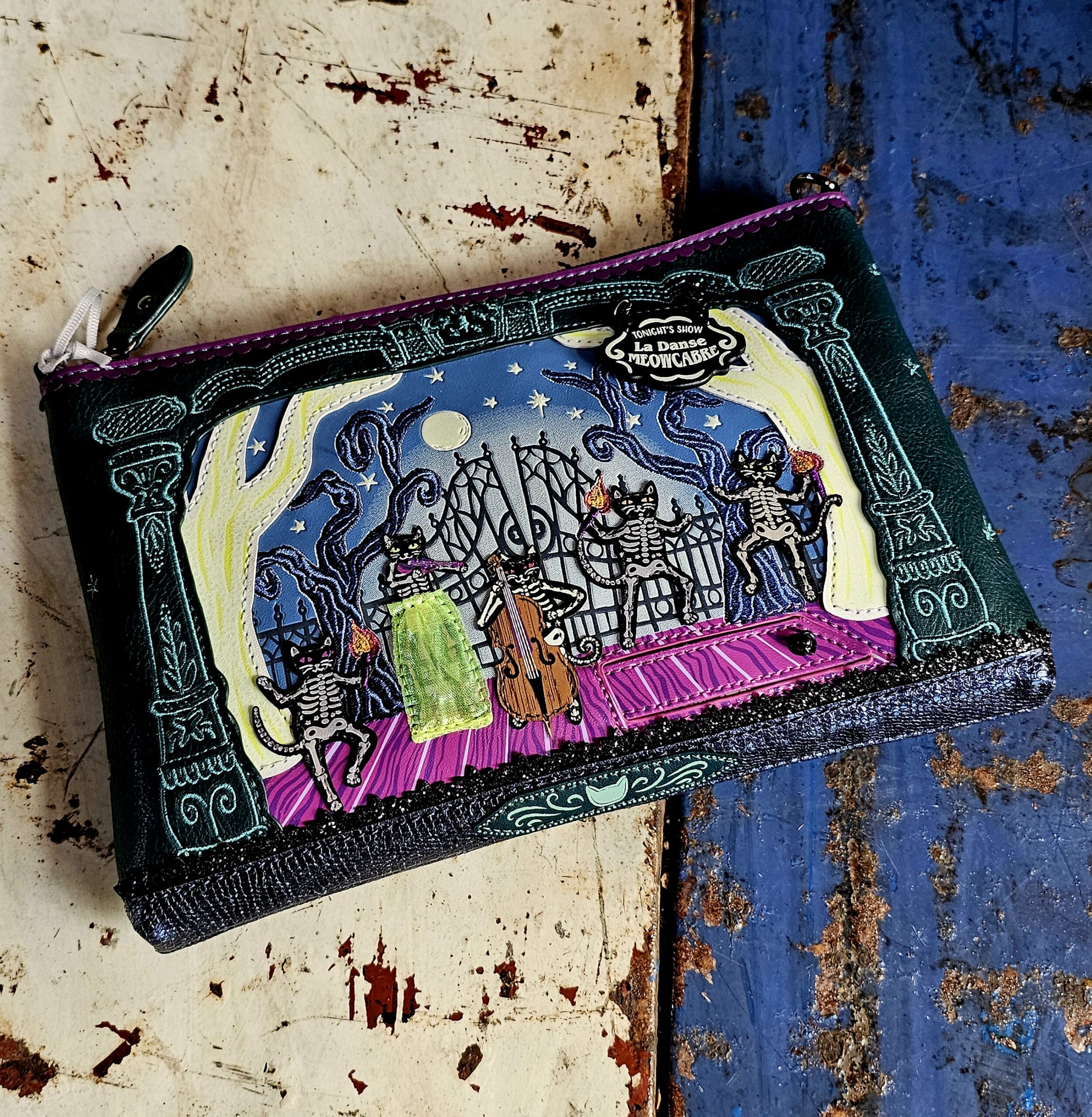 Vendula Kate Pouch Bag - Corner Cauldron - morpeth gift gallery vendula london flower shop mini grace grab wallet coin purse flip phone case pouch kate eliza bella alice paige key charm pod case zip around zipper travelling book shop corner cauldron