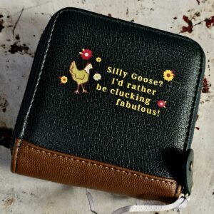 Vendula Square Wallet – Farmhouse Pantry