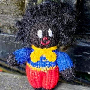 morpeth antique centre hunter valley region golliwogg golly golli black americana cloth rag doll artist hand made robertson knitted